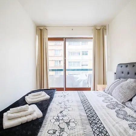 Glaciere Apartman *