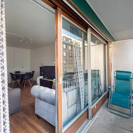 Glaciere Apartment