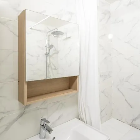 Glaciere Apartment *